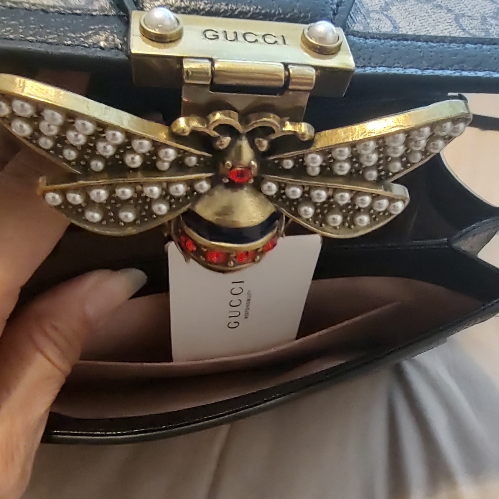 Purse - Picture 5 of 8